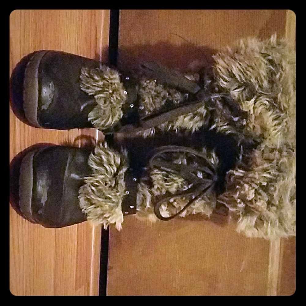 Size 5 winter boots